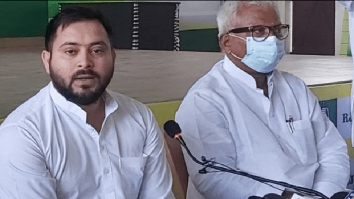 बिहार बना बेरोजगारी का केंद्र, सरकार बनते ही 10 लाख नौकरियां देंगे तेजस्वी 9