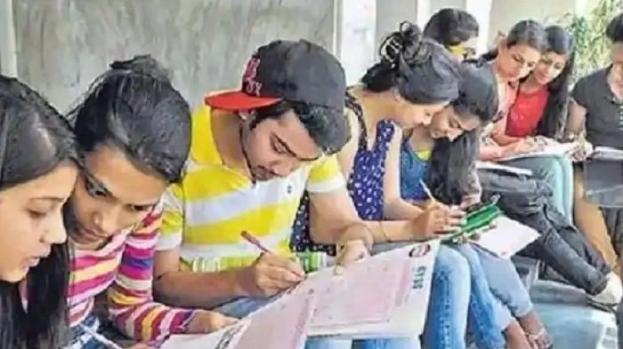 बिहार के सरकारी और प्राइवेट BEd कॉलेजों में 35 हजार सीटों पर एडमिशन के लिए प्रवेश परीक्षा आज , 278 केंद्र बनाए गए 7