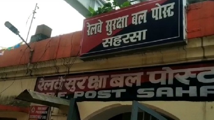 सहरसा में रेल टिकटों की कालाबाजारी, ठगी का शिकार हो रहे प्रवासी मजदूर, वसूले जा रहे इतने रुपए 6
