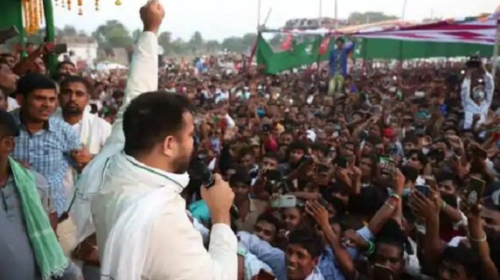 हसनपुर की जनता से तेजस्वी ने कहा- मेरी सरकार आने पर हर सपने होंगे पूरे 9