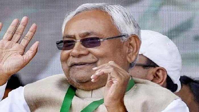जदयू में इन उम्मीदवारों का टिकट हुआ फाइनल, सीएम बांट रहे हैं सिंबल 6