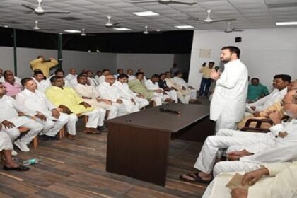 RJD विधायक दल की बैठक जारी, नवनिर्वाचित विधायक समेत कई नेता हो रहे शामिल 5