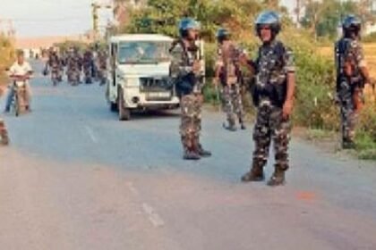 गया में पुलिस टीम पर हमला, जवानों को बेहोश होने तक ग्रामीणों ने पीटा 13