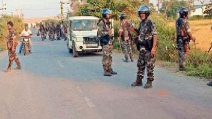 गया में पुलिस टीम पर हमला, जवानों को बेहोश होने तक ग्रामीणों ने पीटा 1