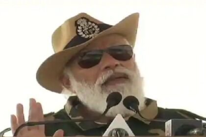 पाकिस्तान सीमा पर PM मोदी की हुंकार, कहा- आतंक के आकाओं को घर में घुसकर मारता है भारत 9