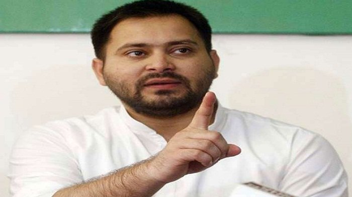 स्‍पीकर ने तेजस्वी यादव को दी मास्‍क लगाने की नसीहत, बोले- 12 फीट पर तो बैठाए है न 1