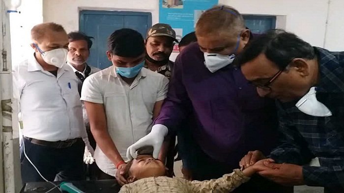 पूर्णिया में एक ही परिवार के तीन बच्चों ने खाया जहरीला फल, हालत नाजुक 1