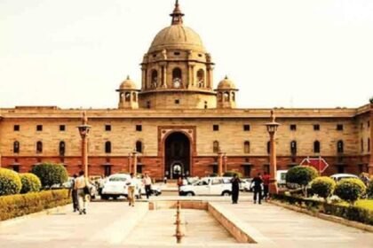 महिला टीचर से छेड़खानी मामला, प्रधानमंत्री कार्यालय ने मांगा जवाब, दबंग पार्षद पति पर क्या होगी कार्रवाई? 5