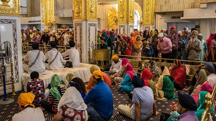 गुरुनानक देव का 551वां प्रकाश पर्व आज, रात 12 बजे मनेगा अवतरण दिवस 1