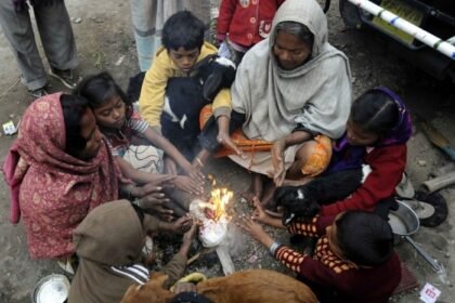 पटना में 1 दिन में 6 डिग्री गिरा पारा, दिसंबर से पड़ेगी कड़ाके की ठंड 13