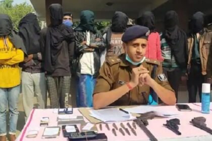 लखीसराय पुलिस को मिली बड़ी सफलता, लूट और हत्या मामले में शामिल 10 लोगों को किया गिरफ्तार 7