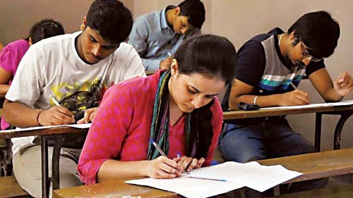 BPSC-PT अभ्यर्थियों के लिए चलायी जाएंगी ये ट्रेनें,  मुख्य स्टेशनों पर रहेगा स्पेशल रैक का इतंजाम 1
