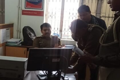 मुजफ्फरपुर बैंक लूट का खुलासा, 16.71 लाख कैश के साथ 4 अरेस्ट 10