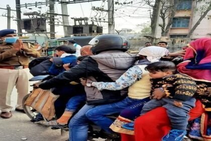 बाइक सवार परिवार के सामने 'हाथ जोड़कर' खड़ा हो गया पुलिस अधिकारी, तस्वीर वायरल 9