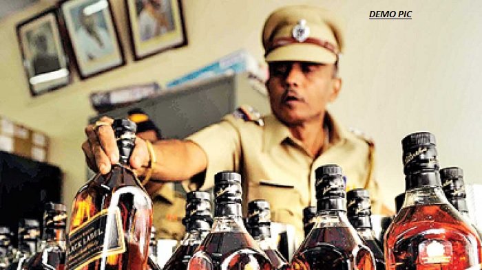 पटना: सरकारी ऑफिस बंद होते ही शराब पार्टी चालू, ये है प्रखंड दफ्तर का हाल! 1