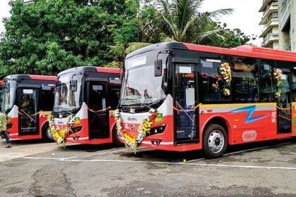 पटना ISBT दूसरे दिन ही हुआ ठप, विरोध में परिचालन बंद 11
