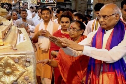 राष्ट्रपति कोविंद ने राम मंदिर निर्माण के लिए दिया 5 लाख रुपए का पहला चंदा, जानें किसका कितना योगदान 7