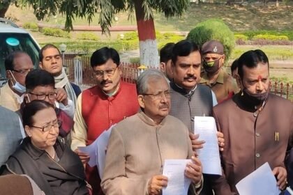 रूपेश मर्डर केस की जांच CBI से कराने की मांग, राज्यपाल से मिले विपक्ष के नेता 6