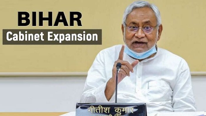 नीतीश कैबिनेट का हुआ विस्‍तार, किसी ने मैथिली तो किसी ने उर्दू में ली शपथ 1