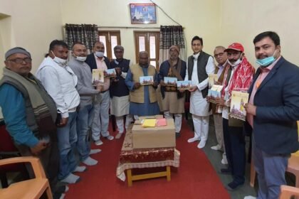 SIS समूह ने ऋतुराज सिन्हा के नेतृत्व में राम मन्दिर के पुनर्निर्माण हेतु समपर्ण की राशि भेट की गयी 10