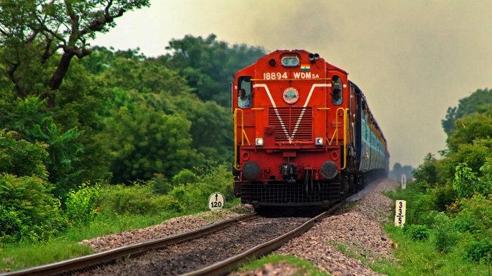 ट्रेन से सफर करने वाले पैसेंजर्स के लिए जरूरी खबर, 28 ट्रेनें कैंसिल, देखिए कौन 1