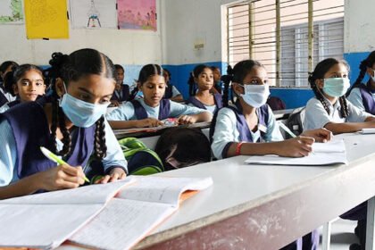 परीक्षा लिए बगैर 8वीं तक के बच्चों को प्रमोट कर सकती है सरकार, चल रही तैयारी 6