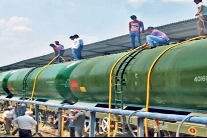 पानी को लेकर गंभीर हुई राज्य सरकार, रोज 70 लीटर मिलेगा पानी, दुरुपयोग किया तो कटेगा कनेक्शन 4
