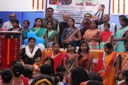 महिलाओं को स्वावलंबन बनाने के लिए हीतार्थ फाउंडेशन कर रही काम 8