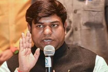 कर्नाटक रिजल्ट के बहाने मुकेश सहनी ने BJP को दिखाया आईना, बोले- जोड़तोड से नहीं जनादेश से बनती है सरकार 4