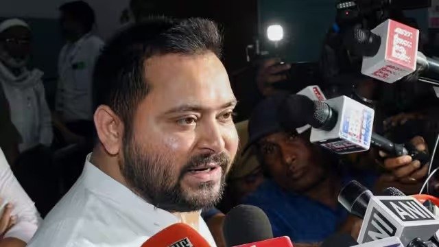 तेजस्वी के खिलाफ दायर चार्जशीट पर सुनवाई टली, कोर्ट में अब इस दिन होगी सुनवाई, जान लीजिए 1