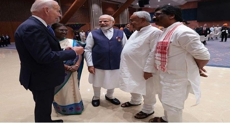 CM नीतीश कुमार ने अमरीका के राष्ट्रपति से की मुलाकात, PM मोदी से भी 18 महीने बाद हुआ आमना सामना 1