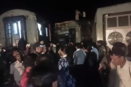 नार्थ ईस्ट एक्सप्रेस हादसे के बाद CM नीतीश ने किया बड़ा ऐलान, बोले-मृतकों के परिजनों को 4 लाख, तो घायलों को 50 हजार मुआवजा दिया जायेगा￼ 2