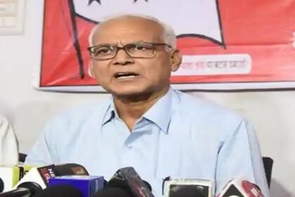 रेलवे अभ्यर्थियों के समर्थन में आए कुणाल सिंह, बोले- खाली सभी 6 लाख पदों पर बहाली होनी चाहिए, दमन से बाज आए BJP 2