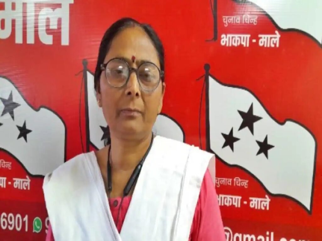 बिहार विधानसभा पहुंचा लालू परिवार, एसएलसी चुनाव के लिए महागठबंधन के 5 प्रत्याशियों ने भरा पर्चा 2