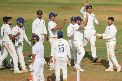मुंबई ने खत्म किया 8 साल का सूखा, विदर्भ को हराकर मुंबई रिकॉर्ड 42वीं बार बना चैंपियन, अक्षय वाडेकर नहीं कर सके करिश्मा 7