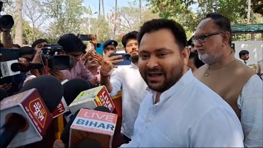 मुंबई जाने से पहले तेजस्वी यादव ने सीट को लेकर दिया बड़ा बयान, कहा- बिहार देगा चौंकाने वाला रिजल्ट 1