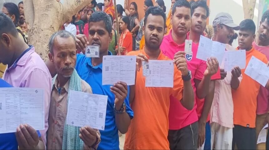 बिहार में पहले चरण की 4 सीटों पर वोटिंग खत्म, सबसे ज्यादा औरंगाबाद और कम नवादा में मतदान 1