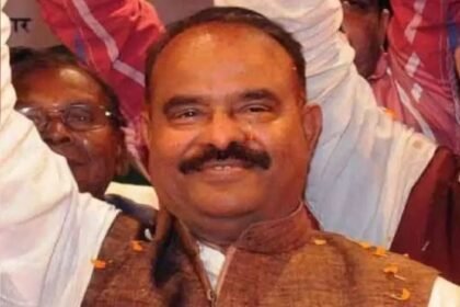 पूर्व केंद्रीय मंत्री नागमणि को पुलिस ने किया गिरफ्तार, BSP प्रत्याशी के तौर पर पहुंचे थे नामांकन करने 9