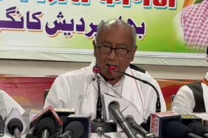 दिग्विजय सिंह ने नरेंद्र मोदी पर लगाया नफरत फैलाने का आरोप, बोले-निर्वाचन आयोग नहीं ले रहा एक्शन 2
