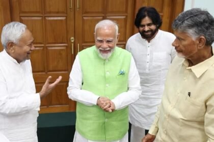 मोदी सरकार से कई भाजपा नेता होंगे बाहर, सहयोगी सांसदो को मिलेगा विभाग 11