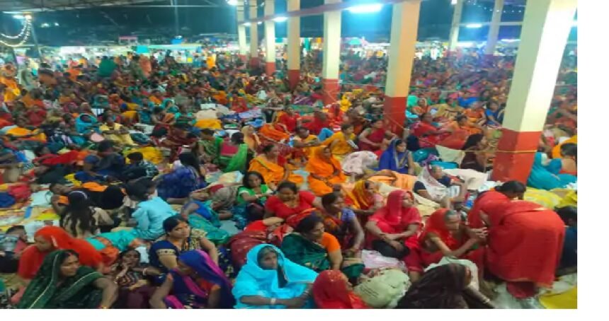 बक्सर में 21 दिवसीय विजयादशमी महोत्सव 2024 शुभारंभ 109 सालों से चल रही परंपरा, पहले दिन गणेश पूजन और शिव विवाह प्रसंग का मंचन 1