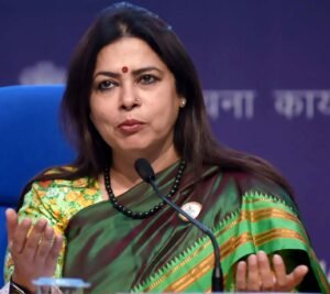 भाजपा ने जम्मू-कश्मीर की किस्मत बदल दी: मीनाक्षी लेखी 2 भाजपा ने जम्मू-कश्मीर की किस्मत बदल दी: मीनाक्षी लेखी 1