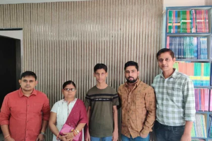 राष्ट्रीय विद्यालय शतरंज प्रतियोगिता में शामिल होने आयुष मध्य प्रदेश रवाना 8
