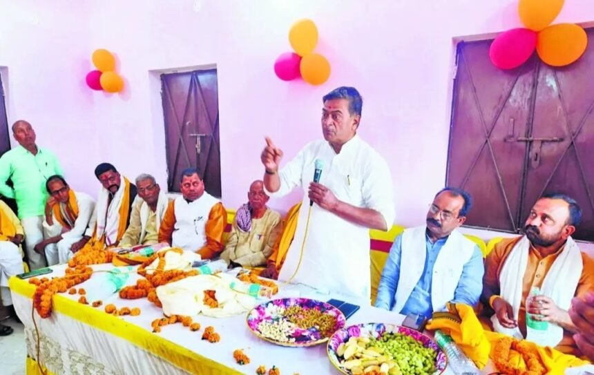 अवरुद्ध हो गया आरा का विकास, हराना होगा विकास विरोधी ताकतों को : आरके सिंह कार्यकर्ताओं, मतदाताओं की सुस्ती और पार्टी के कुछ जनप्रतिनिधियों की गड़बड़ी से हुई हार 1