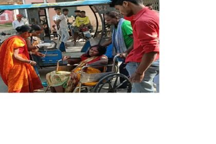 अस्पताल के बाहर ई-रिक्शा में हुआ प्रसव 3