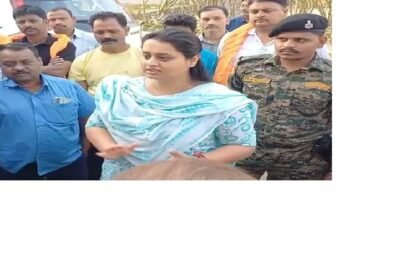 भारी विरोध के बाद पार्क प्रवेश शुल्क घटाया अब 5 रुपये में मॉर्निंग वॉक, मासिक पास 100 रुपए में उपलब्ध 11