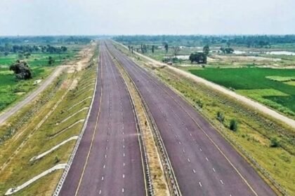 तीन राष्ट्रीय राजमार्गों से जुड़ेगा जगदीशपुर पर्यटन और रोजगार के अवसर को मिलेगा बढ़ावा 3