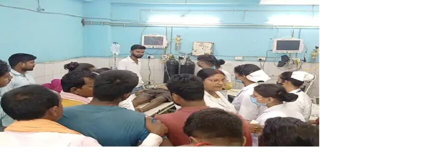 बालू लदे ट्रैक्टर ने दो भाइयों को कुचला, ग्रामीणों ने काटा बवाल 1