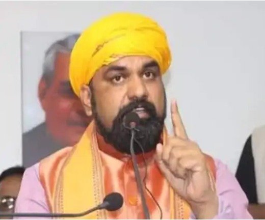 किशनगंज में घुसपैठियों की संख्या ज्यादा : सम्राट चौधरी वैध दस्तावेज लेने के लिए बड़ी संख्या में लोग दे रहे आवेदन 1