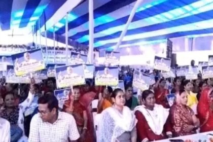 बिहार में बिजली की कमी अब नहीं : नीतीश कुमार नीतीश कुमार ने जन संवाद कार्यक्रम को सम्बोधित किया 3